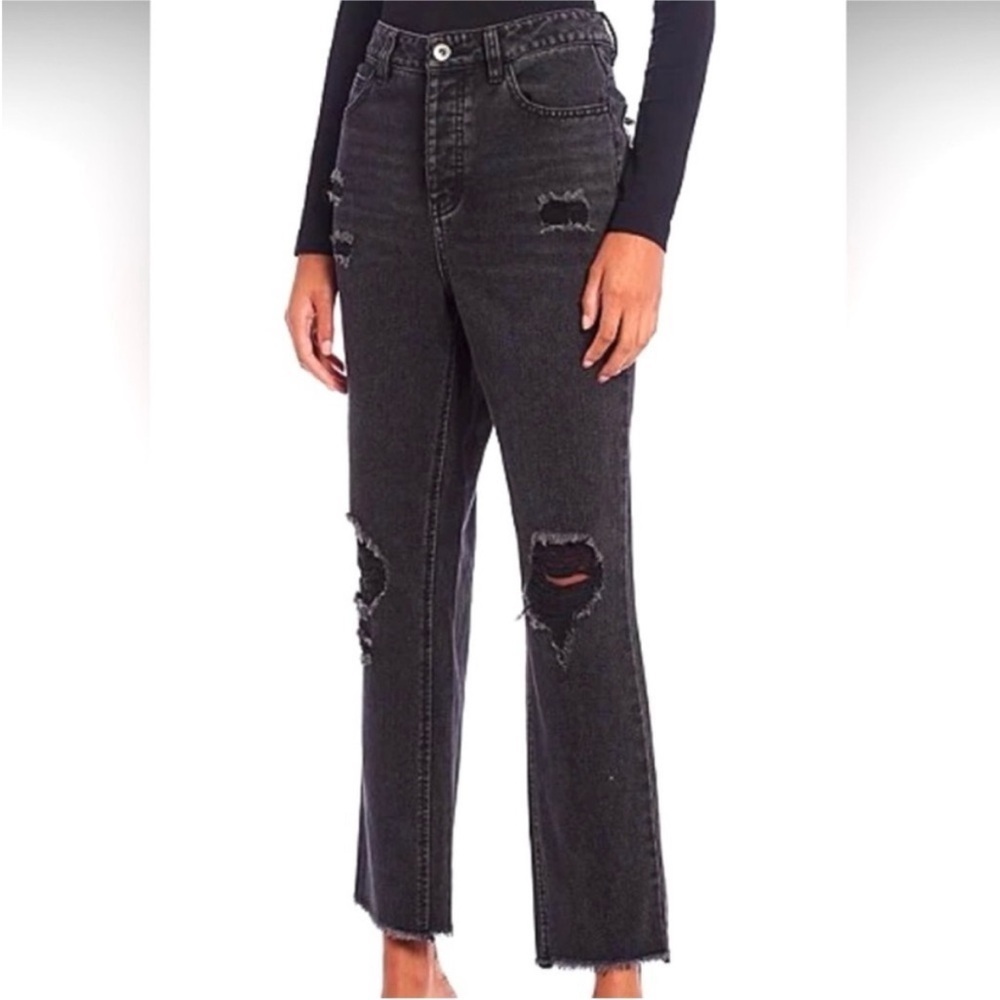 Chelsea & Violet raw hem frayed ankle straight jeans size 31